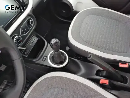 Photo 11 Renault Twingo  III SCe 65