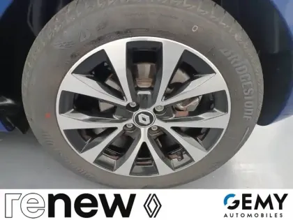 Photo 25 Renault Clio  E-Tech full hybrid 145