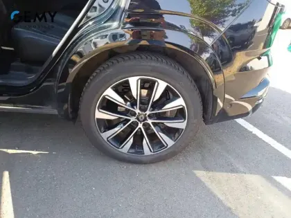 Photo 10 Renault Austral  E-Tech hybrid 200
