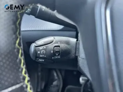 Photo 23 Peugeot 208  Electrique 50 kWh 136ch