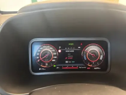 Photo 39 Hyundai Kona  Electrique 64 kWh - 204 ch