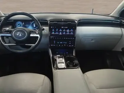 Photo 9 Hyundai Tucson  1.6 T-GDI 230 Hybrid BVA6