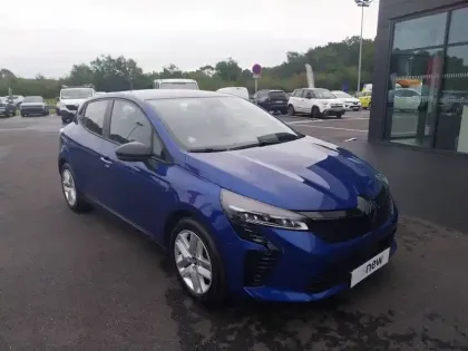 Photo 6 Renault Clio  E-Tech full hybrid 145 ch GSR2