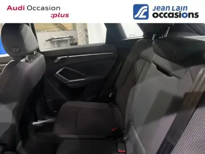 Photo 16 Audi Q3  45 TFSIe 245 ch S tronic 6