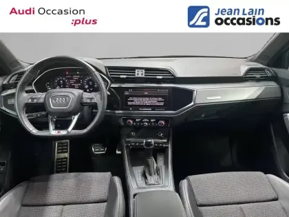 Photo 17 Audi Q3  45 TFSIe 245 ch S tronic 6