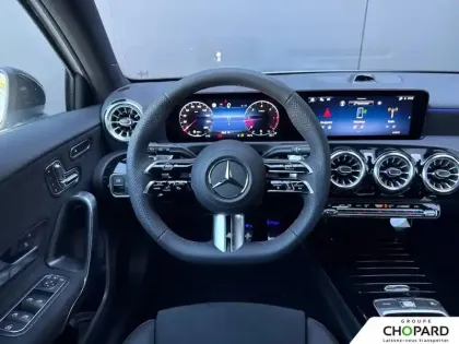 Photo 15 Mercedes Classe A  200 d