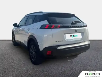 Photo 6 Peugeot 2008  Electrique 136 ch