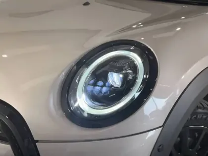 Photo 41 Mini Mini Hatch 3 Portes Cooper 136 ch DKG7