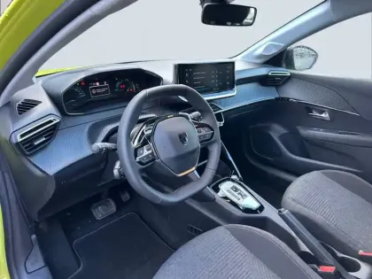Photo 7 Peugeot 208  Hybrid 100 e-DCS6