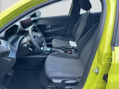 Photo 10 Peugeot 208  Hybrid 100 e-DCS6