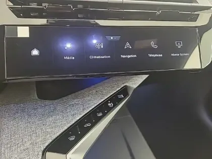 Photo 19 Peugeot 3008  Hybrid 145 e-DCS6