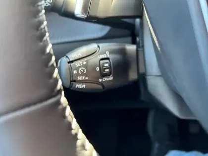 Photo 14 Peugeot 208  Hybrid 110 e-DCS6