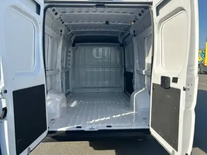 Photo 5 Citroën Jumper  FOURGON TOLE 33 L2H2 140 S&S BVM6