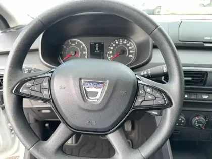 Photo 14 Dacia Sandero  SCe 65