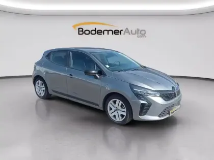 Photo 6 Renault Clio  E-Tech full hybrid 145