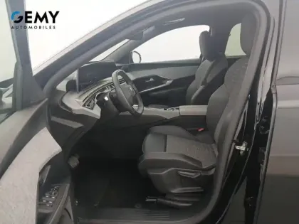 Photo 8 Peugeot 5008  Hybrid 136 e-DCS6