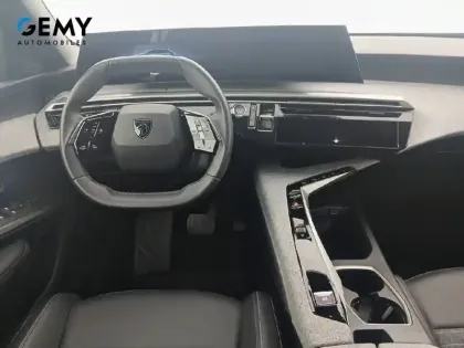 Photo 7 Peugeot 5008  Hybrid 136 e-DCS6