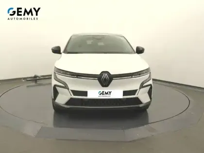 Photo 16 Renault Megane  E-Tech EV60 220 ch super charge