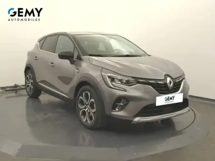 Photo 17 Renault Captur  mild hybrid 160 EDC