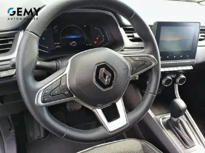 Photo 12 Renault Captur  E-Tech full hybrid 145