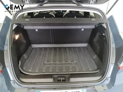 Photo 20 Renault Captur  E-Tech full hybrid 145