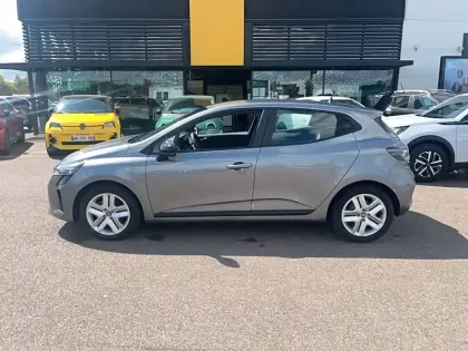 Photo 18 Renault Clio  E-Tech full hybrid 145 ch GSR2