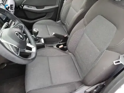 Photo 8 Renault Clio  TCe 90