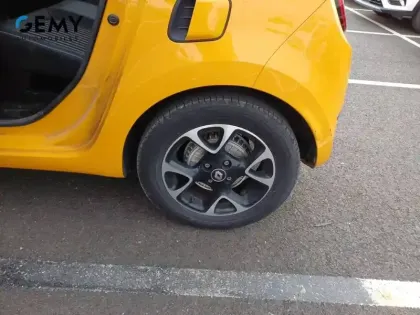 Photo 10 Renault Twingo  III TCe 95