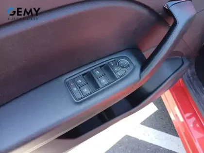 Photo 13 Renault Captur  TCe 100 GPL