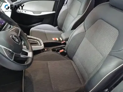 Photo 8 Renault Clio  E-Tech full hybrid 145