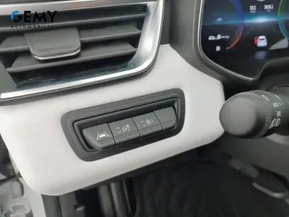 Photo 30 Renault Clio  E-Tech full hybrid 145