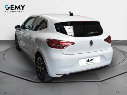 Photo 6 Renault Clio  E-Tech full hybrid 145