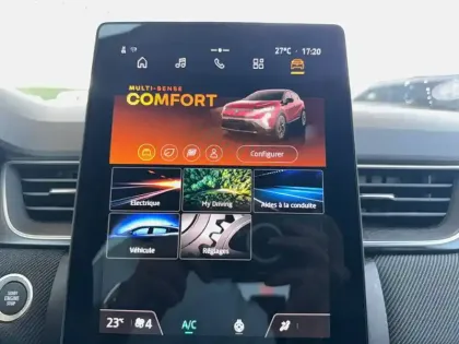 Photo 34 Renault Captur  E-Tech full hybrid 145 ch