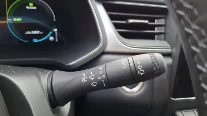 Photo 29 Renault Captur  E-Tech hybride 145