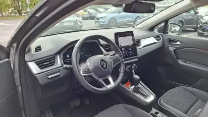 Photo 11 Renault Captur  E-Tech hybride 145