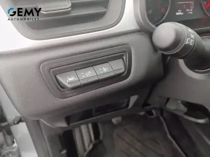 Photo 15 Renault Captur  TCe 90