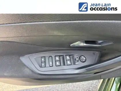 Photo 21 Peugeot 308  PureTech 110ch S&S BVM6