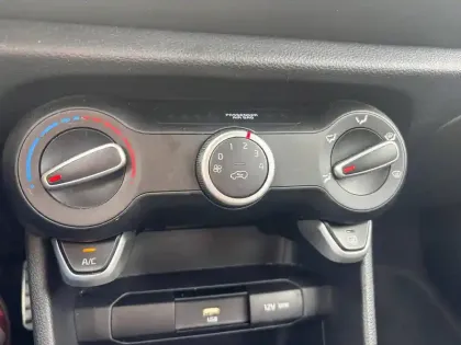 Photo 27 Kia Picanto  1.0 DPi 67ch ISG BVM5