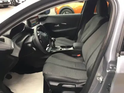 Photo 14 Peugeot 208  100 S&S BVM6