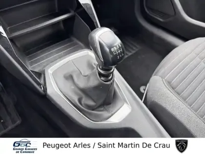 Photo 13 Peugeot 208  PureTech 100 S&S BVM6