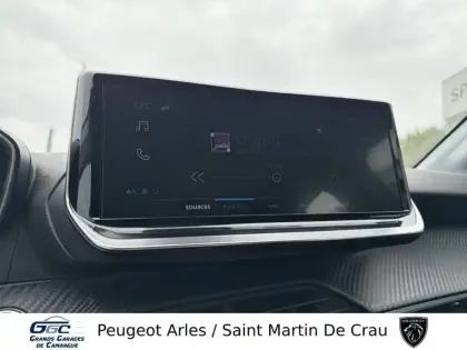Photo 18 Peugeot 208  PureTech 100 S&S BVM6