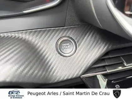 Photo 16 Peugeot 208  PureTech 100 S&S BVM6