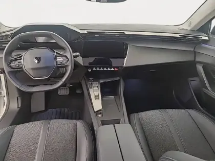 Photo 7 Peugeot 308  PHEV 180 e-EAT8