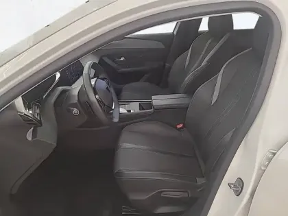 Photo 10 Peugeot 308  PHEV 180 e-EAT8