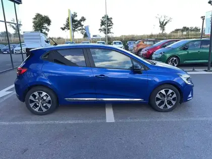 Photo 5 Renault Clio  E-Tech full hybrid 145