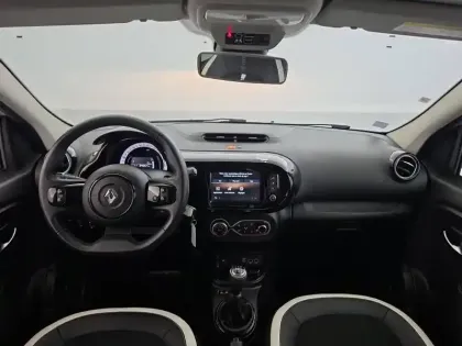 Photo 32 Renault Twingo  III SCe 65
