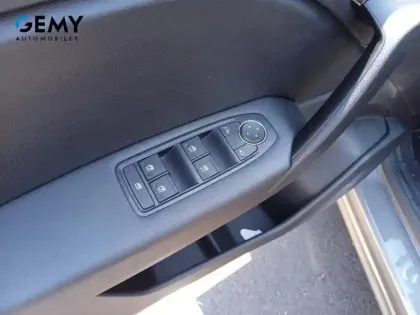 Photo 13 Renault Captur  TCe 90