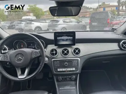 Photo 19 Mercedes GLA  200 7-G DCT