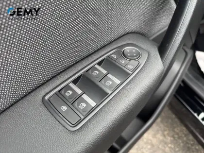 Photo 15 Renault Captur  TCe 115 ch
