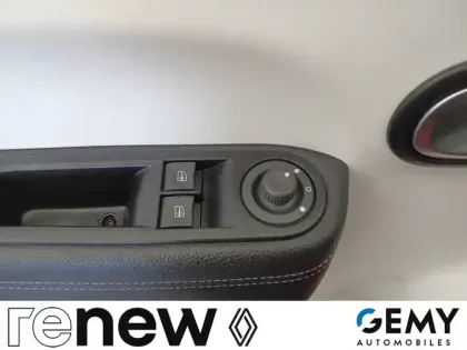 Photo 26 Renault Twingo  III E-Tech